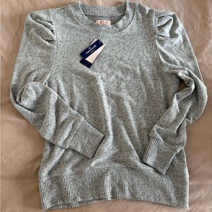 NWT Women's Gray Sweater
